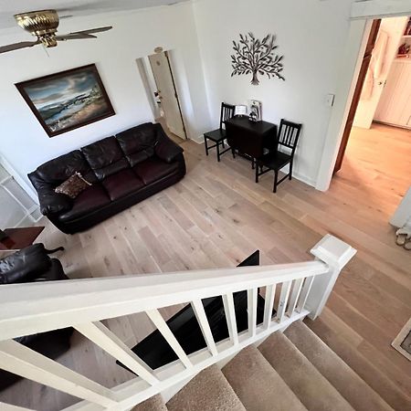 Across The Inn Entire Colonial House With Lovely Porch & Extremely Fast Wi-Fi Washington Exterior foto