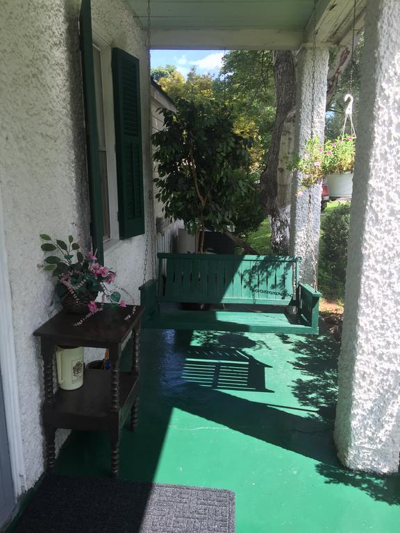 Across The Inn Entire Colonial House With Lovely Porch & Extremely Fast Wi-Fi Washington Exterior foto